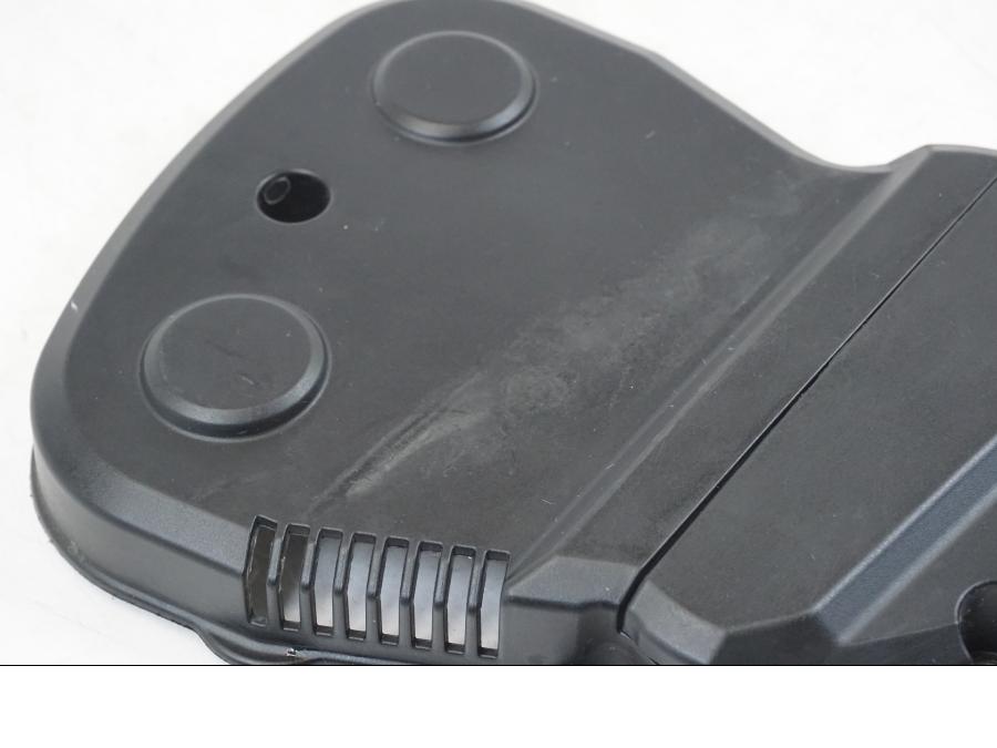 Baksidan på Remskydd från en Ducati Hyperstrada -2013 motorcykel.