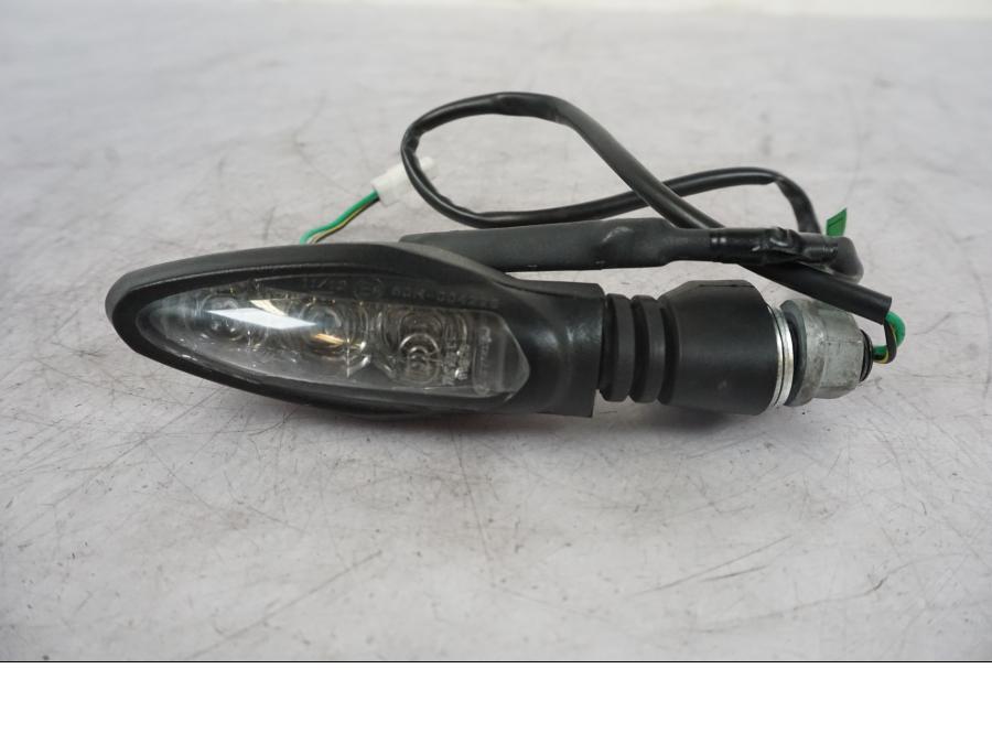 Framsidan på Blinkers LED från en KTM 690 Duke -2014 motorcykel.