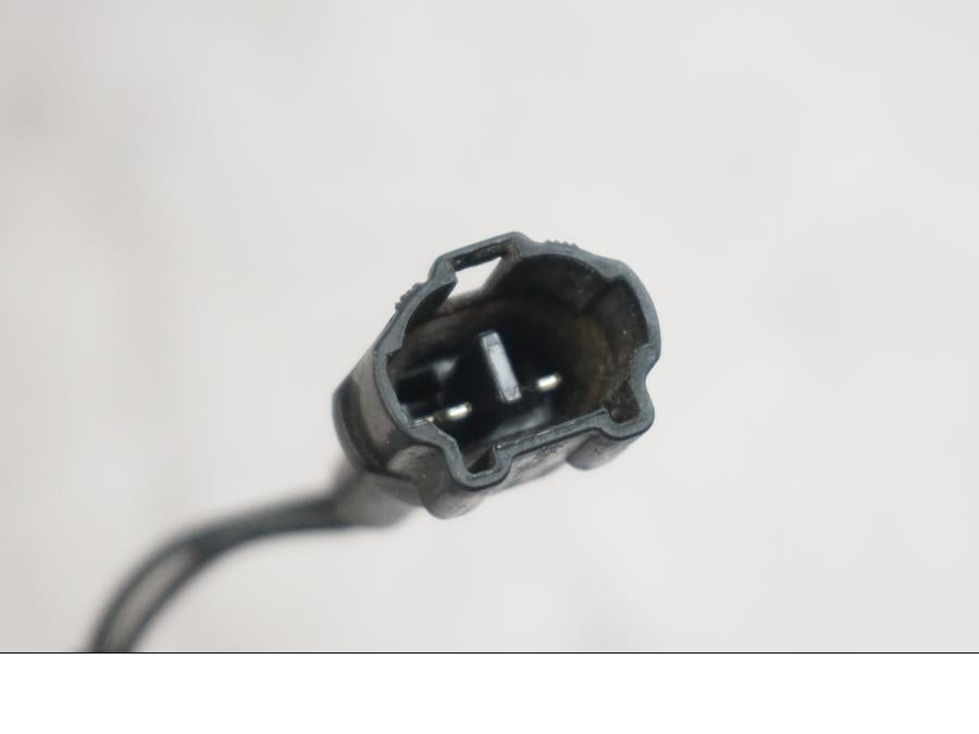 Extrabild1 på Sidostödsbrytare från en Triumph Tiger -2009 motorcykel.