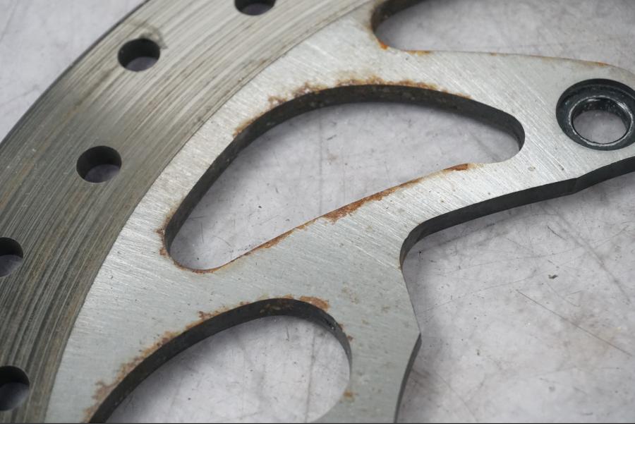 Extrabild2 på Bromsskiva från en BMW K 1600 GTL -2015 motorcykel.