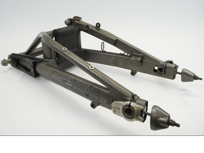 Baksidan på Sving från en Kawasaki ER-6N -2009 motorcykel.