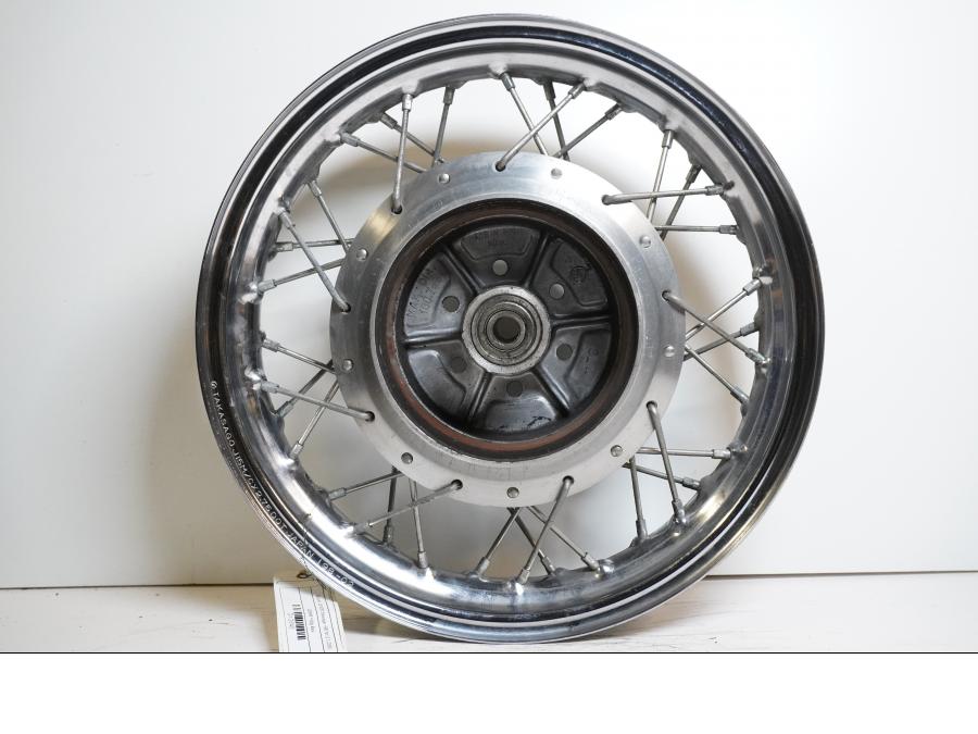 Extrabild1 på Fälg från en Suzuki LS 650 -1998 motorcykel.