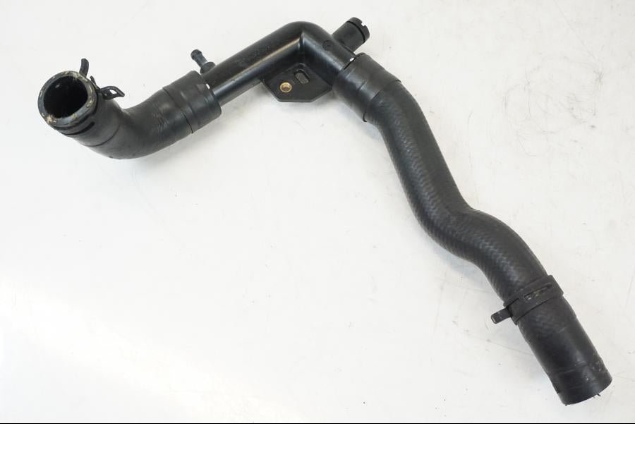 Extrabild3 på Vattenkyl Slang Set från en Triumph Speed Triple -2021 motorcykel.