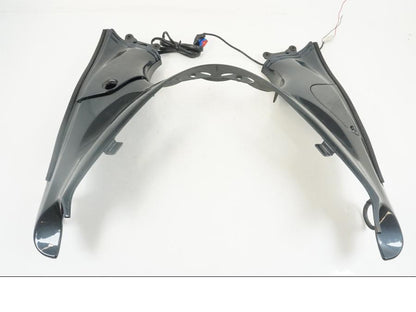 Baksidan på Toppkåpsinsida från en Kawasaki ZZR 1100 -1994 motorcykel.