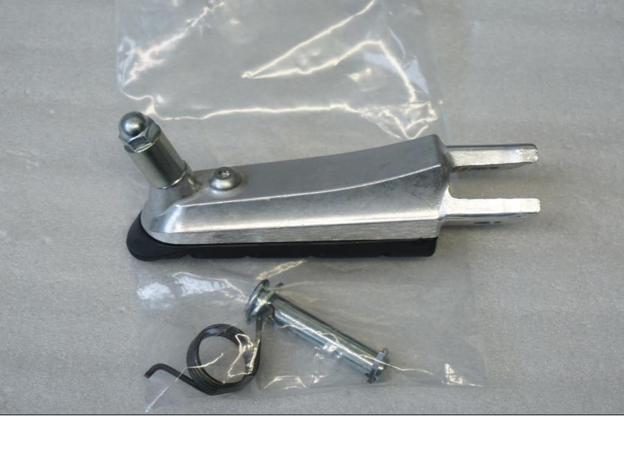 Baksidan på Fotpinne från en Honda CBR 600 -2002 motorcykel.