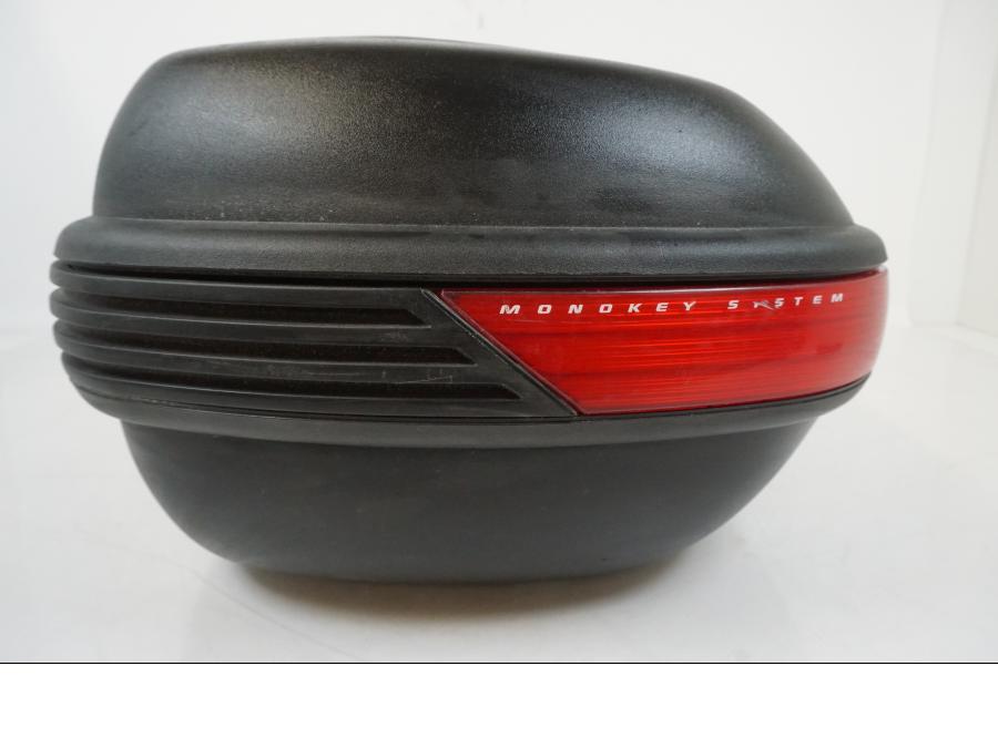 Höger sida på Topbox från en Universal Universal -1990 motorcykel.