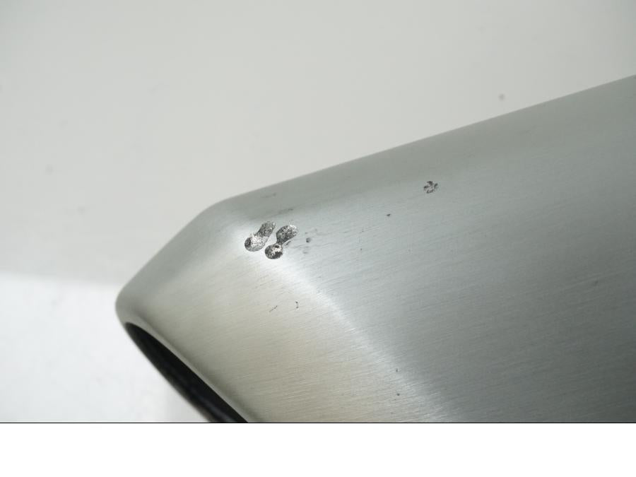 Extrabild2 på Ljuddämpare från en Ducati Multistrada 1260 -2019 motorcykel.