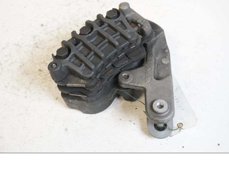 Höger sida på Bromsok från en Honda CBR 1100 XX -2004 motorcykel.