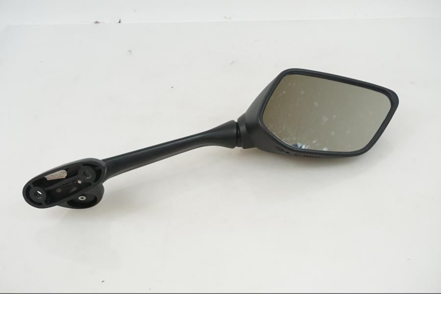 Höger sida på Backspegel från en Yamaha YZF-R 125 -2021 motorcykel.