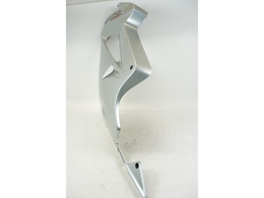 Extrabild2 på Sidkåpa från en Honda VFR 800 -2003 motorcykel.