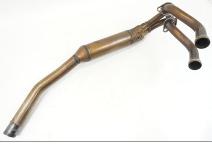 Snett uppifrån på Grenrör från en Kawasaki NINJA 400 -2020 motorcykel.