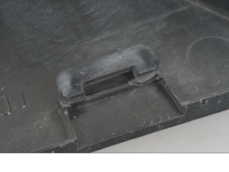 Vänster sida på Toppkåpsinsida från en Suzuki GSX-R 1000 -2007 motorcykel.