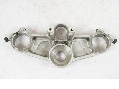 Snett uppifrån på Gaffelkrona från en Honda CBR 1000 F -1989 motorcykel.