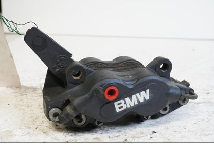 Framsidan på Bromsok från en BMW K 1200 LT -2004 motorcykel.