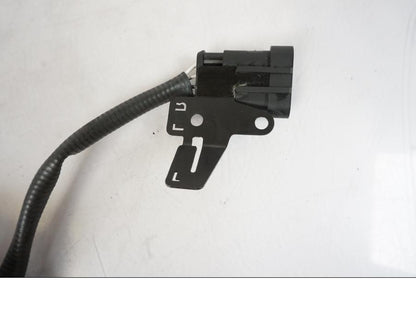 Vänster sida på Lambdasond från en KTM 790 Duke -2019 motorcykel.