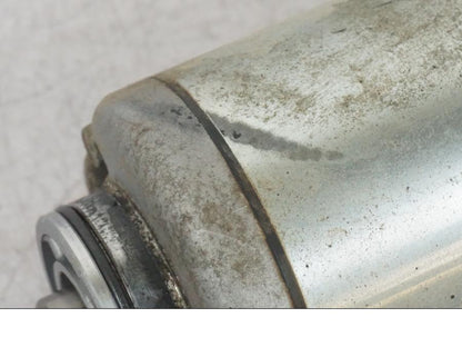 Höger sida på Startmotor från en KTM 1190 Adventure -2015 motorcykel.