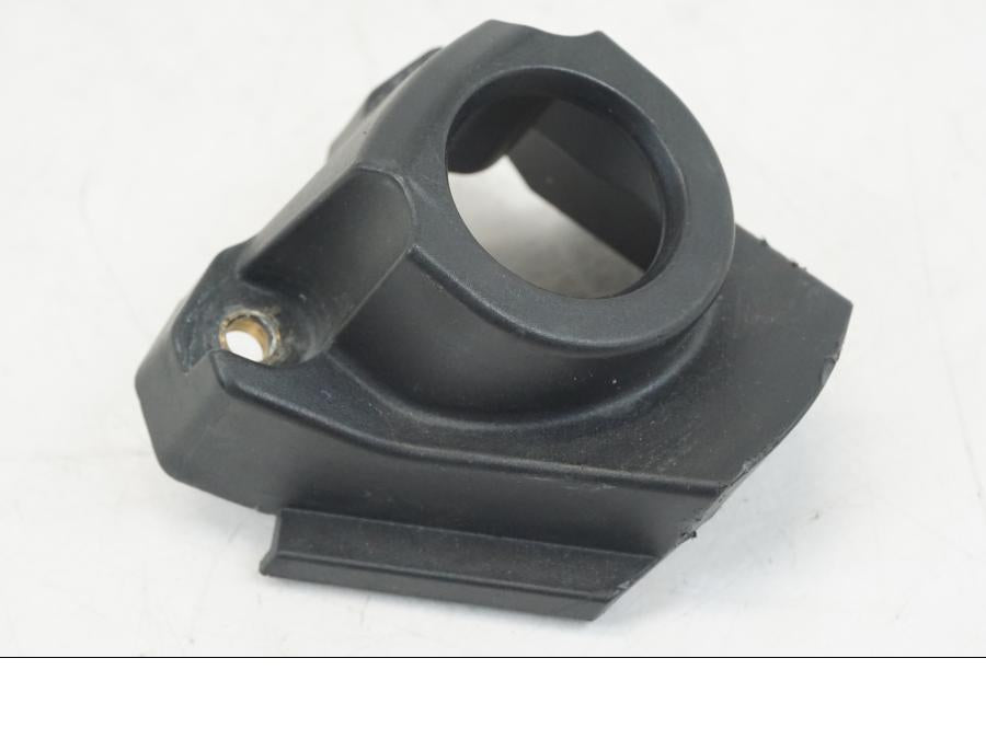 Höger sida på Tändningslåskåpa från en Ducati Hyperstrada -2013 motorcykel.