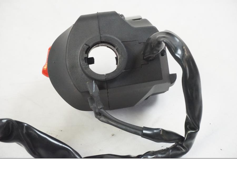 Extrabild1 på Styrelreglage från en KTM 390 Adventure -2021 motorcykel.