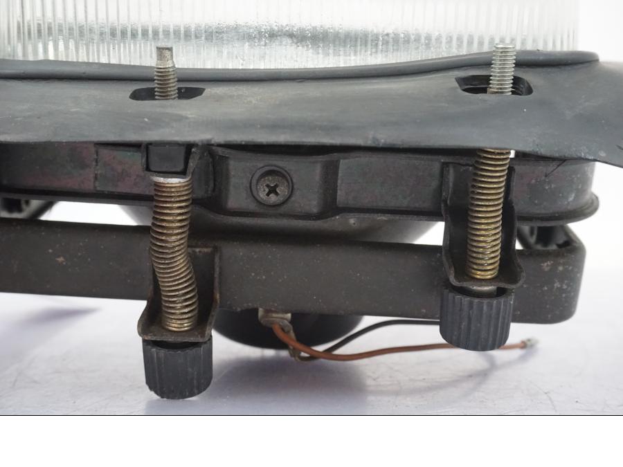 Höger sida på Strålkastarinsats från en Suzuki GSX 550 EF -1985 motorcykel.