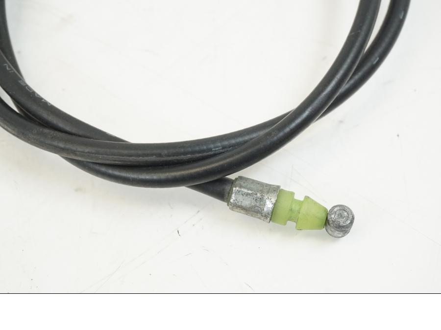 Vänster sida på Sadellåsmekanism från en Honda VFR 800 -2003 motorcykel.