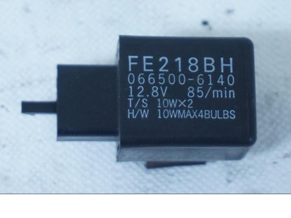 Framsidan på Blinkersrelä från en Kawasaki Ninja 650 -2018 motorcykel.