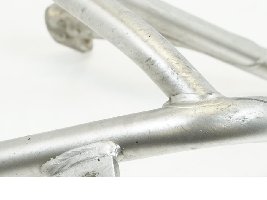 Höger sida på Motorskyddsbåge från en BMW R 1200 GS -2015 motorcykel.