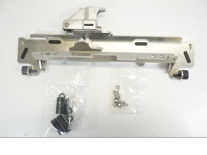 Framsidan på Väskhållare från en Ducati Multistrada 1200 -2017 motorcykel.