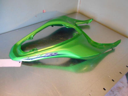 Framsidan på Bakvinge från en Kawasaki Z 900 -2017 motorcykel.