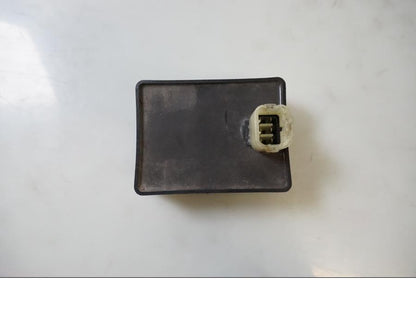 Baksidan på CDI / ECU från en Honda XL 1000 V -2008 motorcykel.