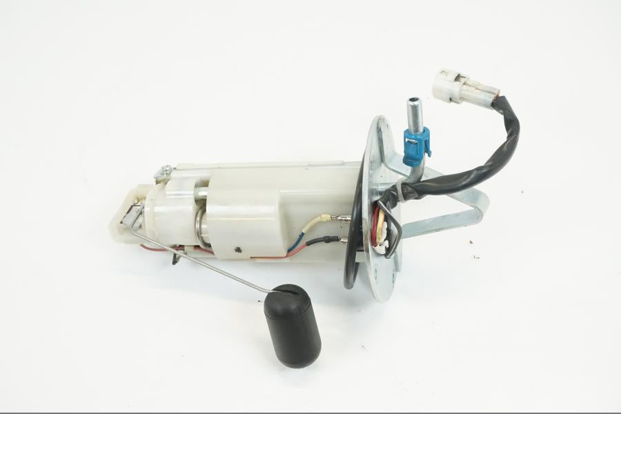 Baksidan på Bensinpump insprut från en Suzuki GSX-R 1000 -2009 motorcykel.