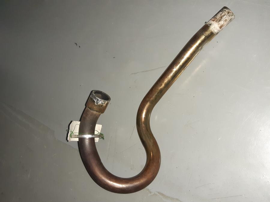 Framsidan på Grenrör från en MZ 125 -2003 motorcykel.