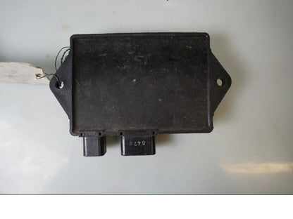 Baksidan på CDI / ECU från en Kawasaki ZX-7R -1997 motorcykel.