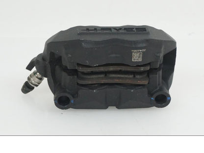 Vänster sida på Bromsok från en BMW R 1250 GS -2023 motorcykel.