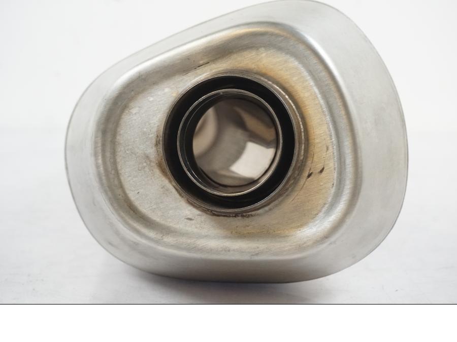 Extrabild2 på Ljuddämpare från en KTM 1290 Super Duke R EVO -2023 motorcykel.