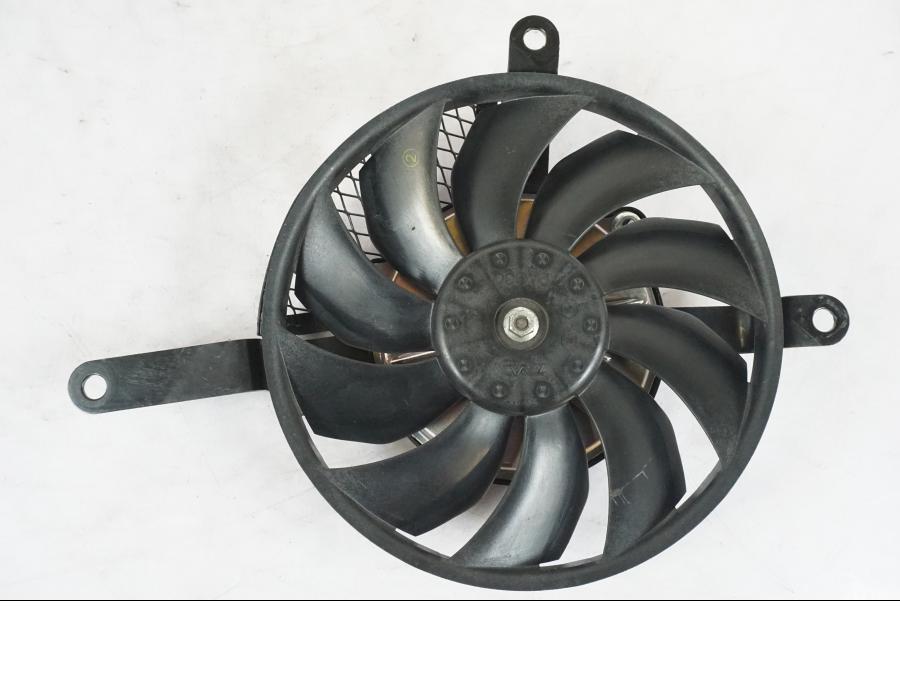 Framsidan på Vattenkylfläkt från en Suzuki GSX-R 600 -2007 motorcykel.