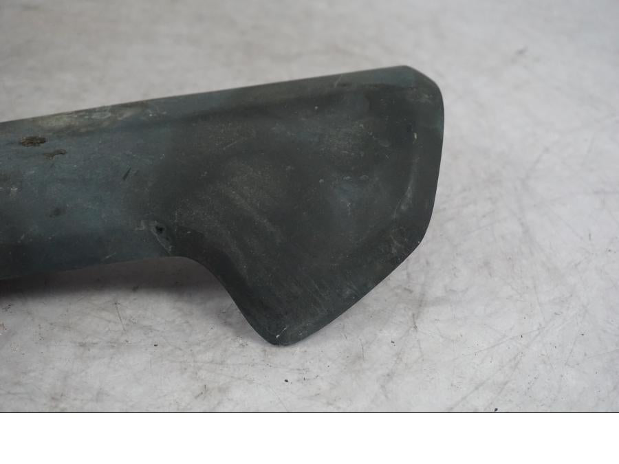 Höger sida på Värmeskydd från en Triumph Tiger Explorer -2016 motorcykel.