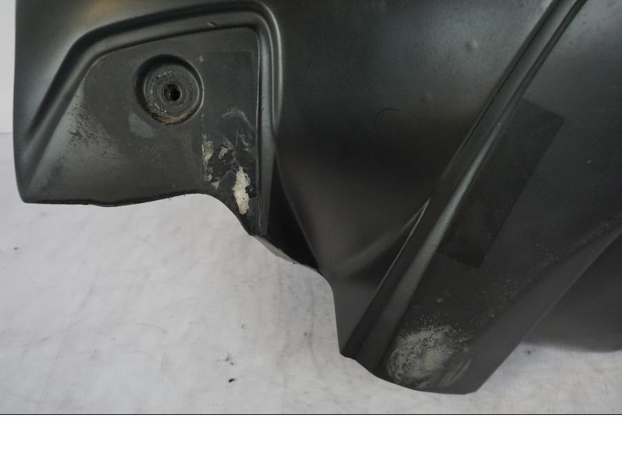 Höger sida på Bensintank från en KTM 640 SM -2005 motorcykel.