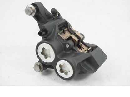 Framsidan på Bromsok från en Yamaha MT-07 -2019 motorcykel.