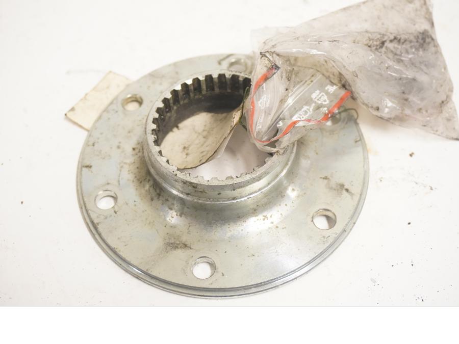 Baksidan på Drevfäste från en Yamaha XVS 650 -1998 motorcykel.