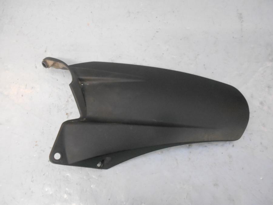 Framsidan på Svingskärm från en Ducati Multistrada 1200 -2012 motorcykel.