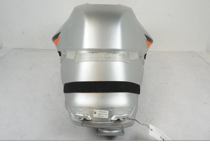 Extrabild4 på Bensintank från en KTM 1290 Super Duke R -2022 motorcykel.