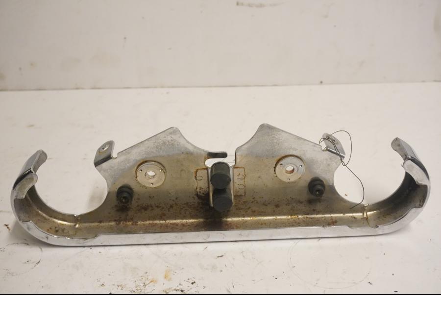 Baksidan på Gaffeldekorrör från en Kawasaki VN 800 -1999 motorcykel.