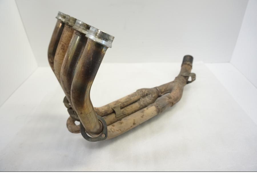 Framsidan på Grenrör från en Yamaha YZF R6 -1999 motorcykel.