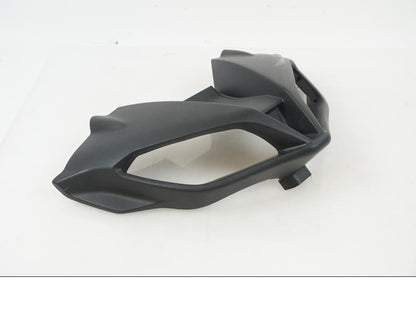 Höger sida på Strålkastarkåpa från en Yamaha MT-09 Tracer -2021 motorcykel.