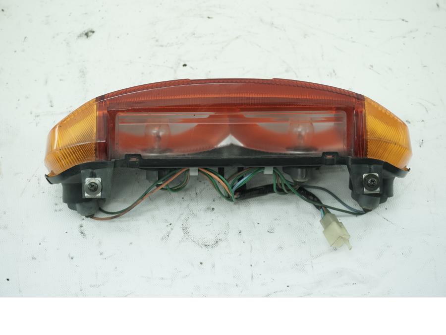 Baksidan på Baklampa från en Honda ST 1100 -1999 motorcykel.