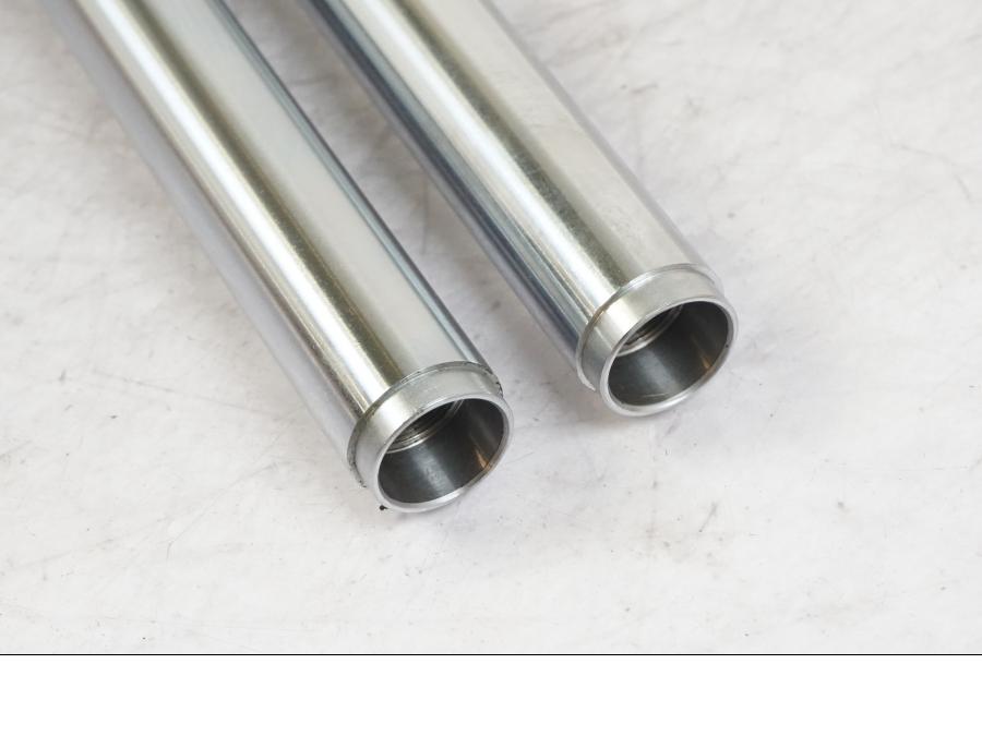 Extrabild3 på <p>Gaffelben höger och vänster inre till Suzuki K50 1979. Eftermarknadsdelar.</p> moped.