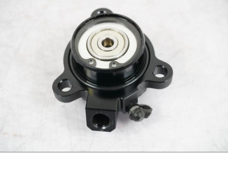 Höger sida på Kopplingslavcylinder från en BMW R 1250 GSA -2021 motorcykel.