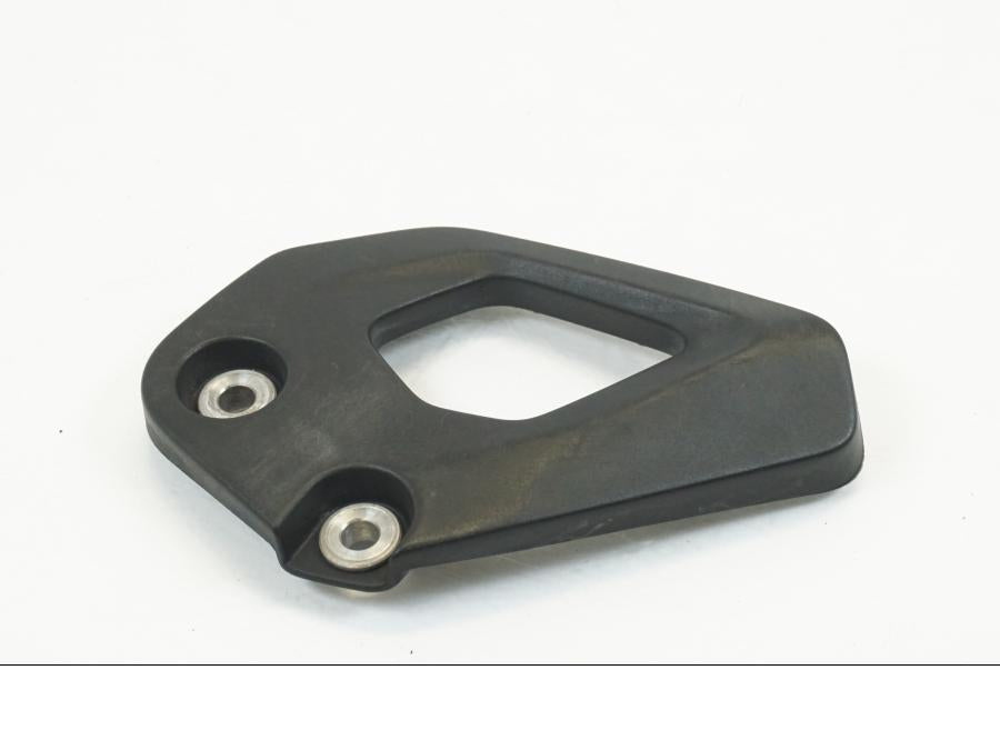 Baksidan på Fotpinnehälskydd från en BMW R 1200 GS -2018 motorcykel.