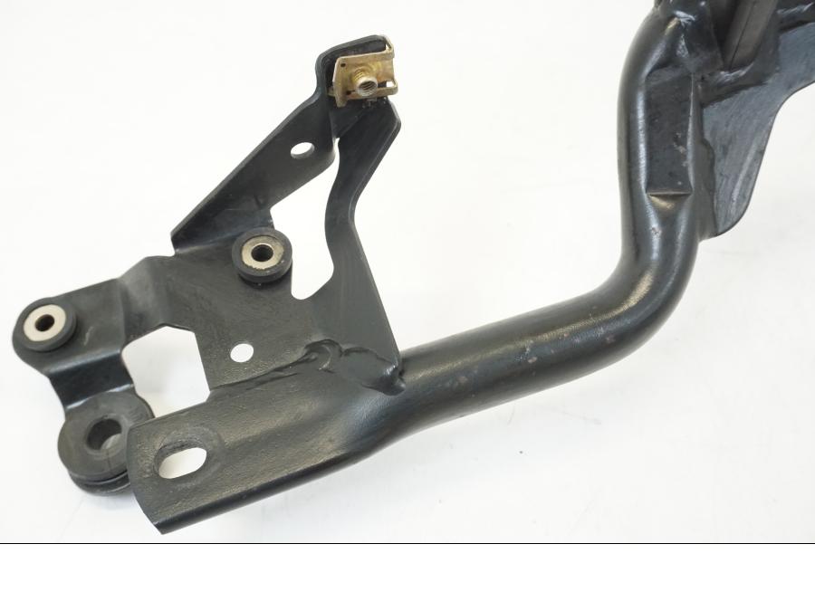 Snett uppifrån på Motorskyddsbåge från en BMW K 1200 LT -2004 motorcykel.