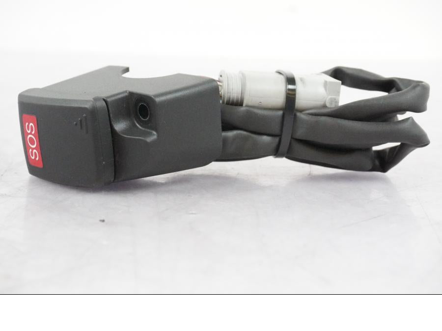 Framsidan på SOS knapp från en BMW R 1250 GSA -2021 motorcykel.